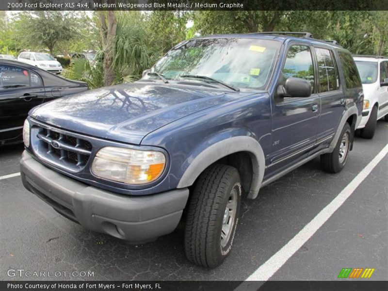 Medium Wedgewood Blue Metallic / Medium Graphite 2000 Ford Explorer XLS 4x4