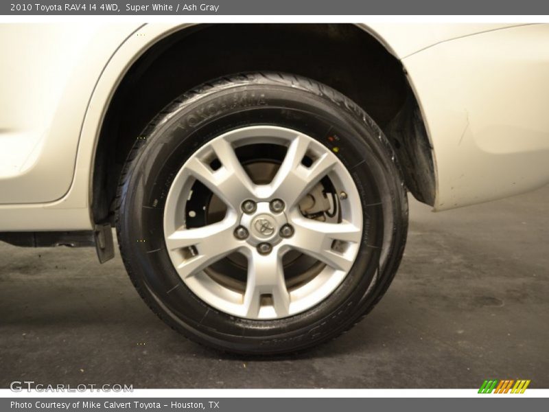 Super White / Ash Gray 2010 Toyota RAV4 I4 4WD