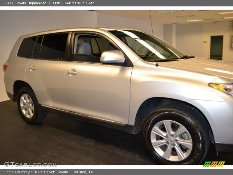 Classic Silver Metallic / Ash 2011 Toyota Highlander