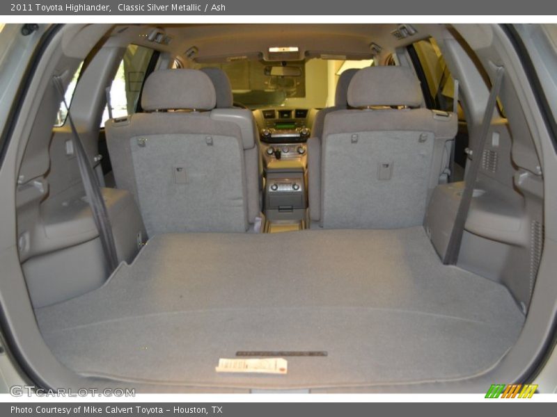 Classic Silver Metallic / Ash 2011 Toyota Highlander