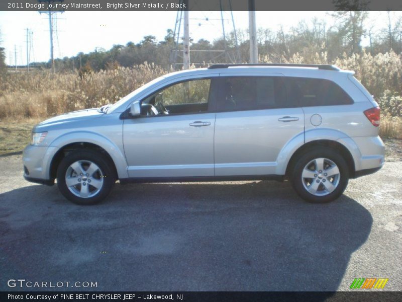 Bright Silver Metallic / Black 2011 Dodge Journey Mainstreet
