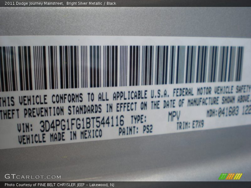 Bright Silver Metallic / Black 2011 Dodge Journey Mainstreet