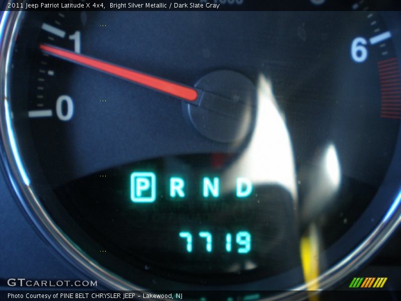 Bright Silver Metallic / Dark Slate Gray 2011 Jeep Patriot Latitude X 4x4