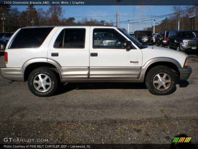 Arctic White / Graphite 2000 Oldsmobile Bravada AWD