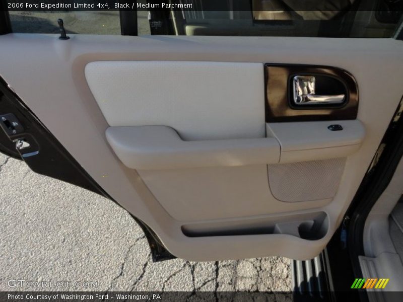 Black / Medium Parchment 2006 Ford Expedition Limited 4x4