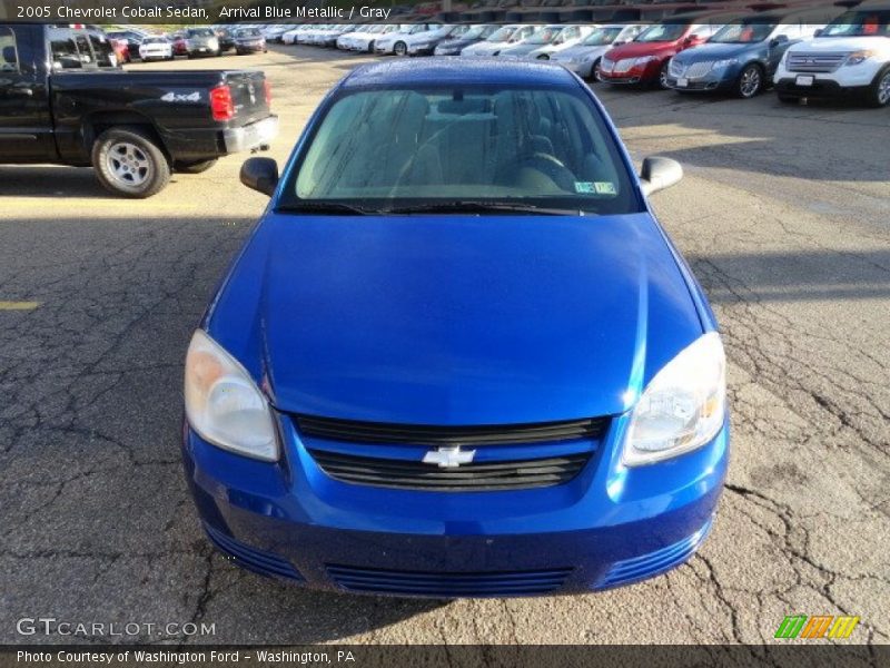 Arrival Blue Metallic / Gray 2005 Chevrolet Cobalt Sedan