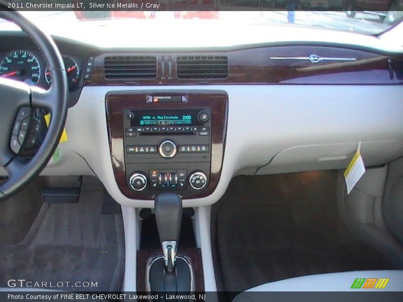 Silver Ice Metallic / Gray 2011 Chevrolet Impala LT