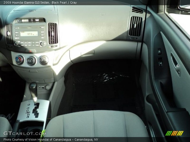 Black Pearl / Gray 2009 Hyundai Elantra GLS Sedan