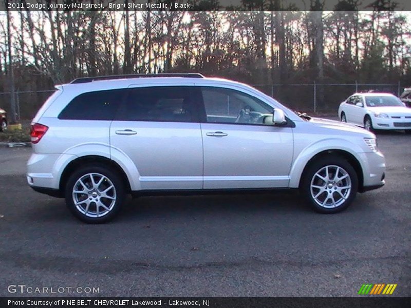 Bright Silver Metallic / Black 2011 Dodge Journey Mainstreet