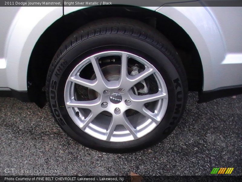 Bright Silver Metallic / Black 2011 Dodge Journey Mainstreet