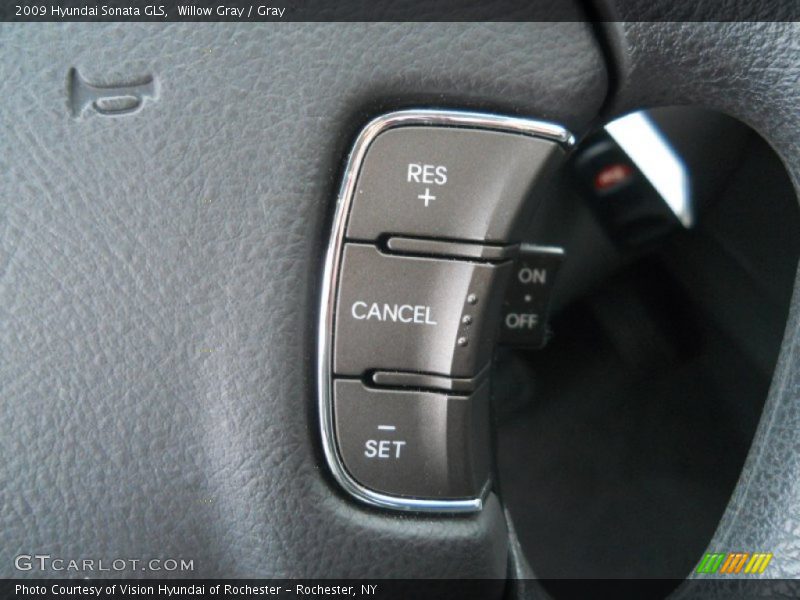 Willow Gray / Gray 2009 Hyundai Sonata GLS