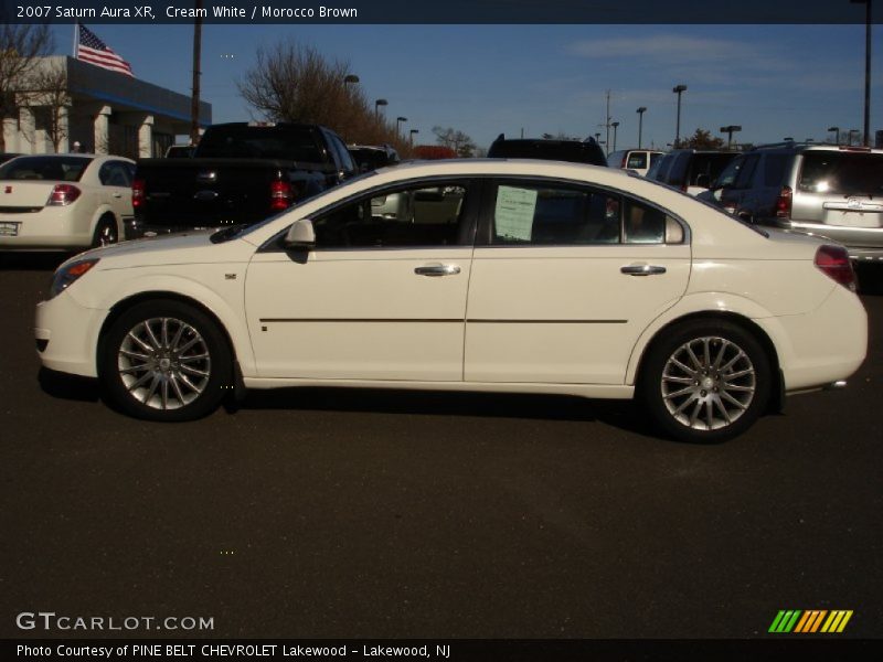 Cream White / Morocco Brown 2007 Saturn Aura XR