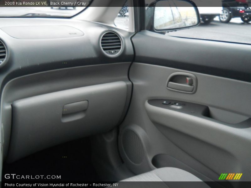 Black Cherry / Gray 2008 Kia Rondo LX V6