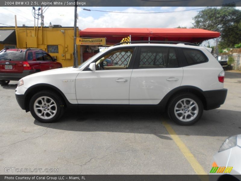 Alpine White / Sand Beige 2004 BMW X3 2.5i