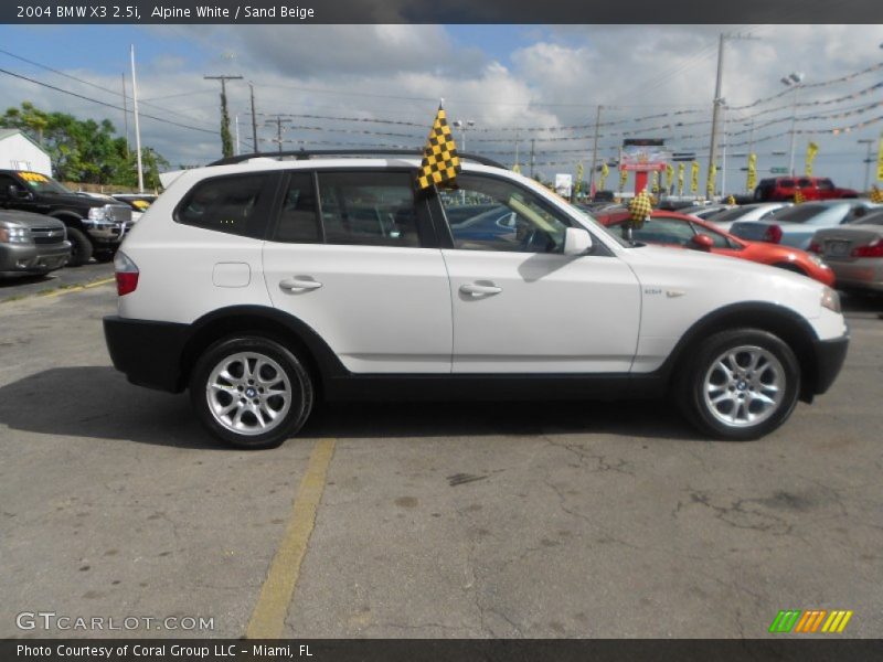 Alpine White / Sand Beige 2004 BMW X3 2.5i