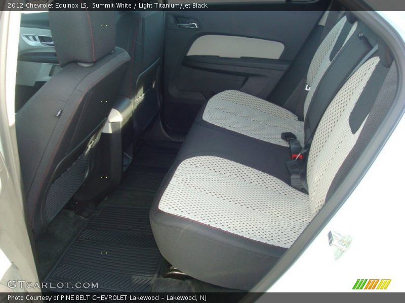 Summit White / Light Titanium/Jet Black 2012 Chevrolet Equinox LS