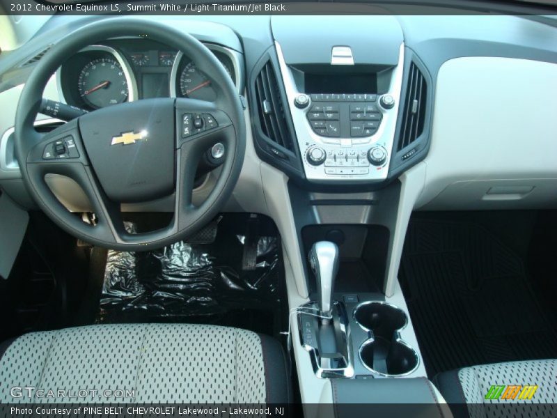 Summit White / Light Titanium/Jet Black 2012 Chevrolet Equinox LS