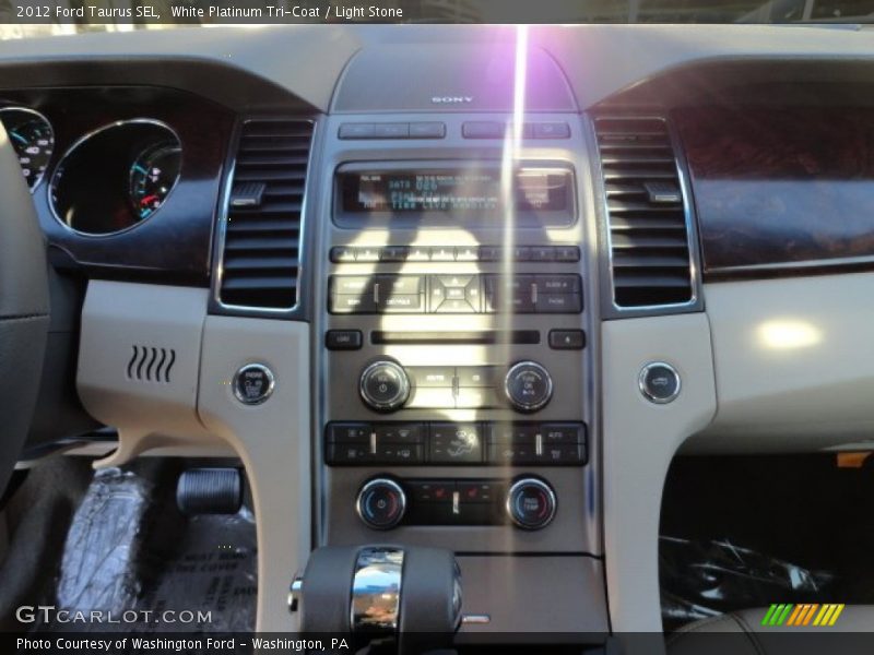 White Platinum Tri-Coat / Light Stone 2012 Ford Taurus SEL