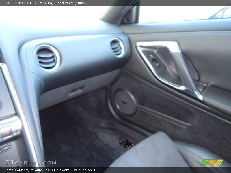 Pearl White / Black 2010 Nissan GT-R Premium