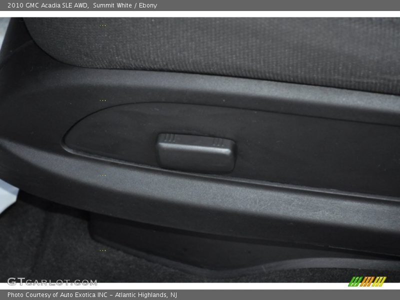 Summit White / Ebony 2010 GMC Acadia SLE AWD