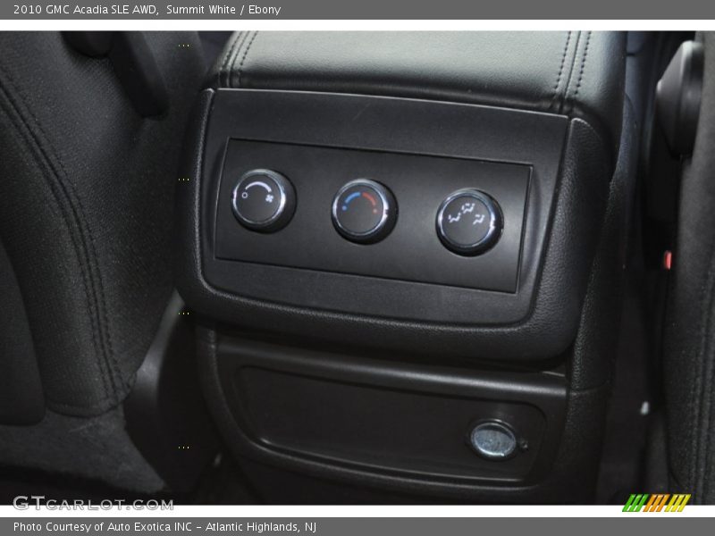 Summit White / Ebony 2010 GMC Acadia SLE AWD