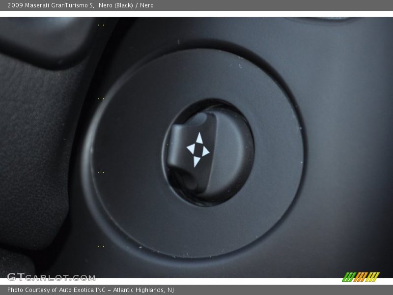 Nero (Black) / Nero 2009 Maserati GranTurismo S