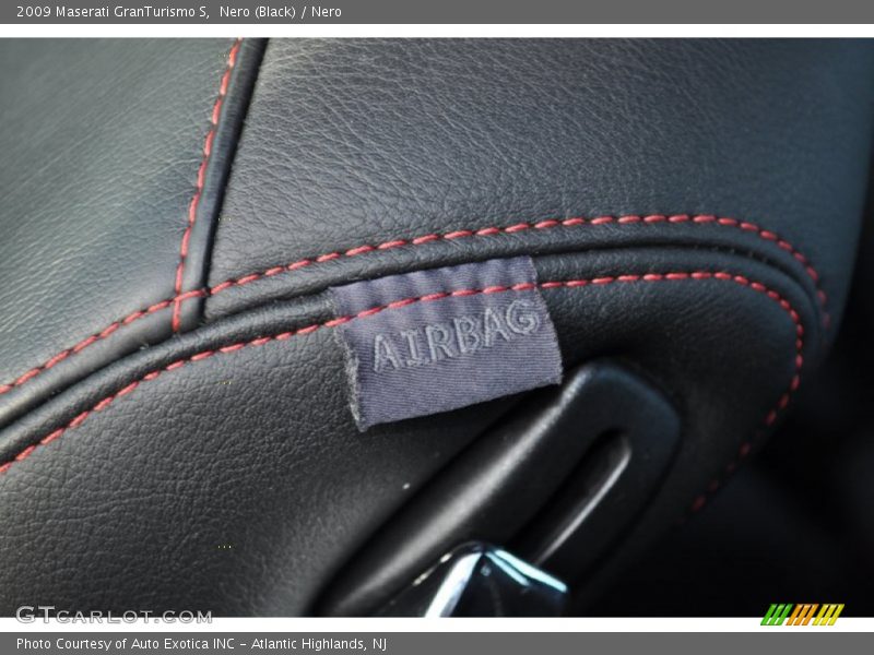 Nero (Black) / Nero 2009 Maserati GranTurismo S