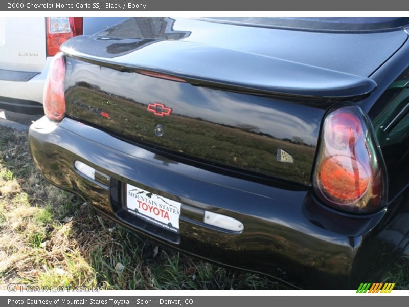 Black / Ebony 2000 Chevrolet Monte Carlo SS