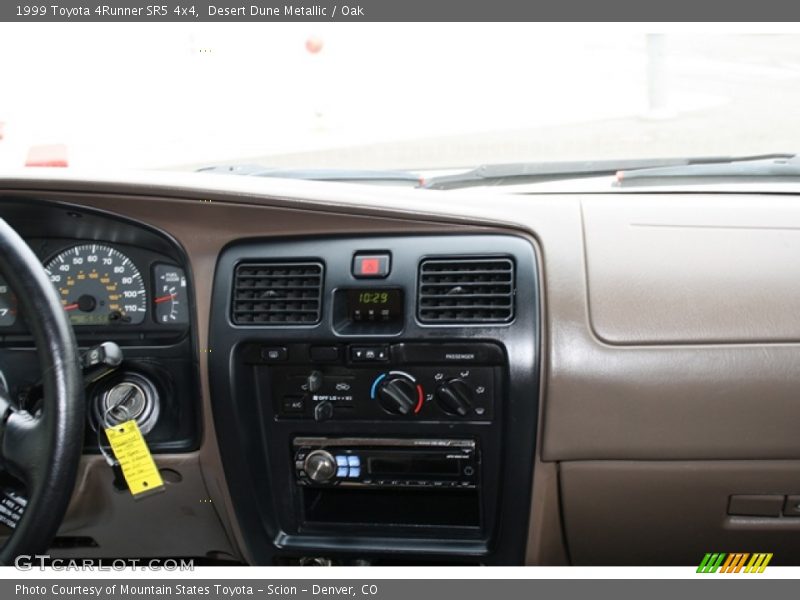 Desert Dune Metallic / Oak 1999 Toyota 4Runner SR5 4x4