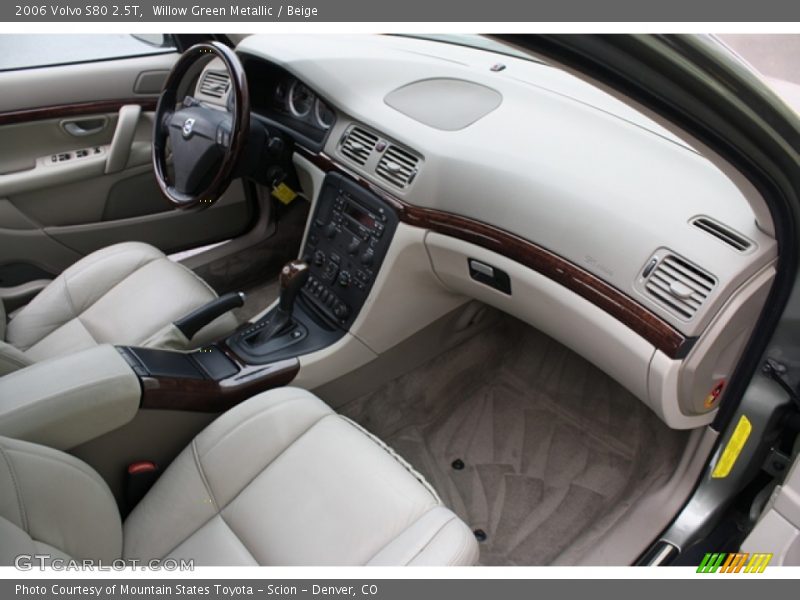 Willow Green Metallic / Beige 2006 Volvo S80 2.5T