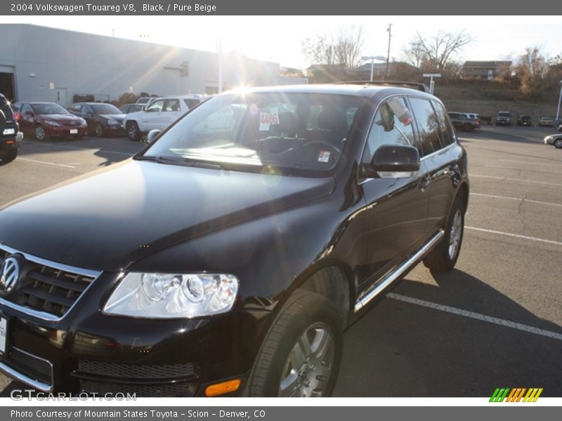 Black / Pure Beige 2004 Volkswagen Touareg V8