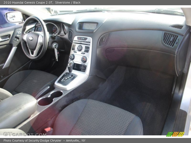 Silverstone / Black 2010 Hyundai Genesis Coupe 2.0T