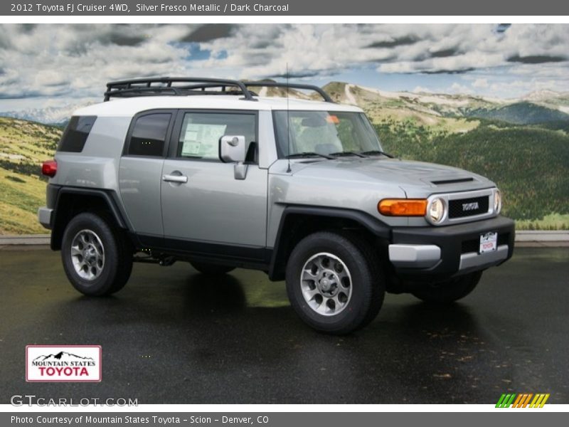 Silver Fresco Metallic / Dark Charcoal 2012 Toyota FJ Cruiser 4WD