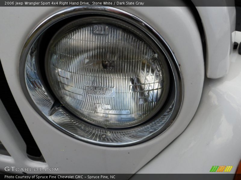 Stone White / Dark Slate Gray 2006 Jeep Wrangler Sport 4x4 Right Hand Drive