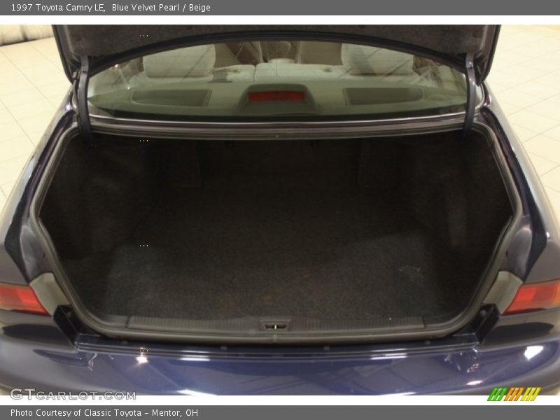 Blue Velvet Pearl / Beige 1997 Toyota Camry LE