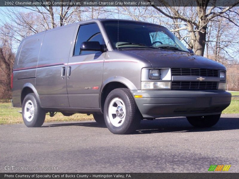 Front 3/4 View of 2002 Astro AWD Commercial Van