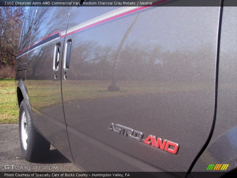  2002 Astro AWD Commercial Van Logo