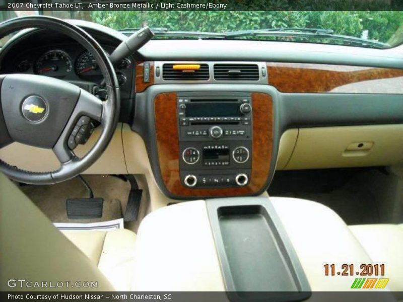 Dashboard of 2007 Tahoe LT