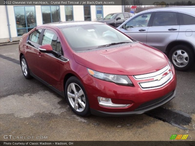 Front 3/4 View of 2012 Volt Hatchback