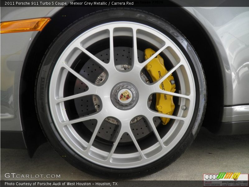 Meteor Grey Metallic / Carrera Red 2011 Porsche 911 Turbo S Coupe