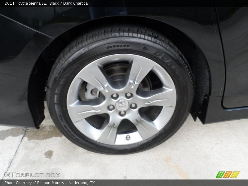 Black / Dark Charcoal 2011 Toyota Sienna SE
