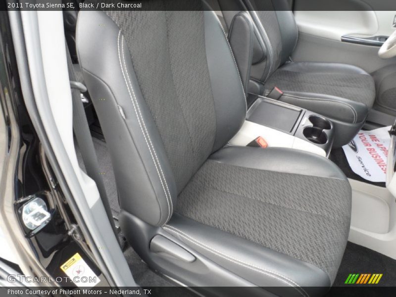 Black / Dark Charcoal 2011 Toyota Sienna SE