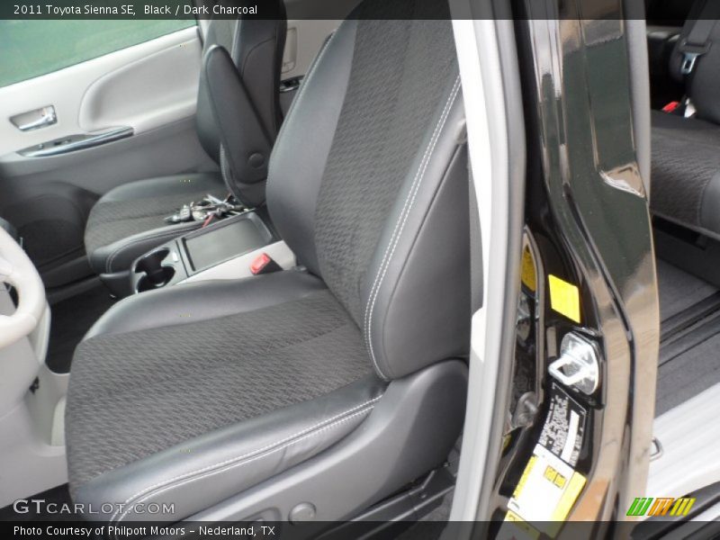 Black / Dark Charcoal 2011 Toyota Sienna SE