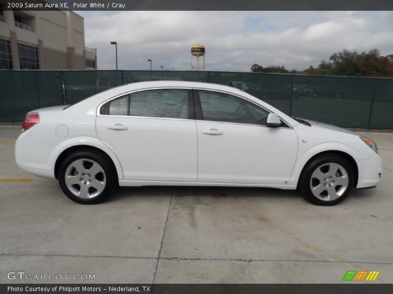 Polar White / Gray 2009 Saturn Aura XE