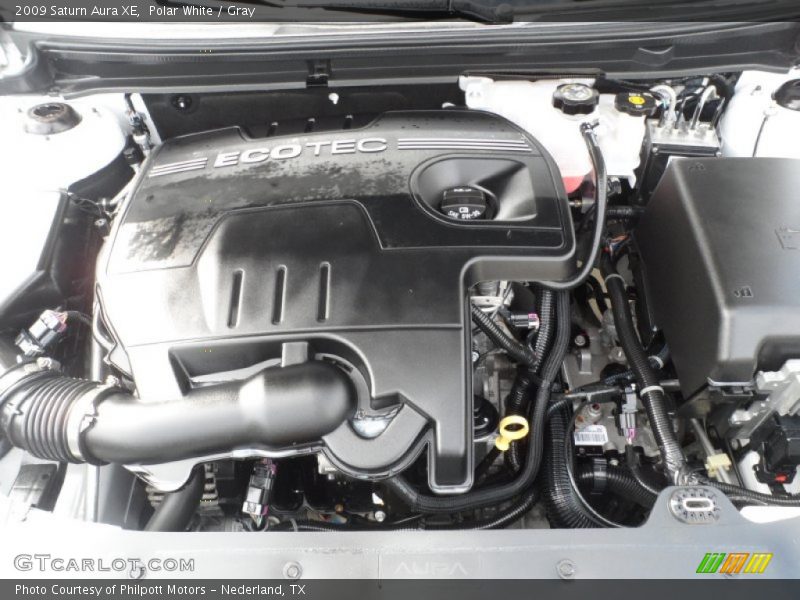 Polar White / Gray 2009 Saturn Aura XE