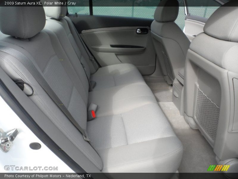 Polar White / Gray 2009 Saturn Aura XE