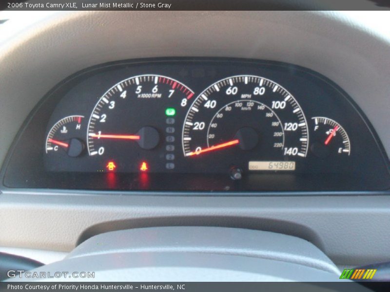 Lunar Mist Metallic / Stone Gray 2006 Toyota Camry XLE