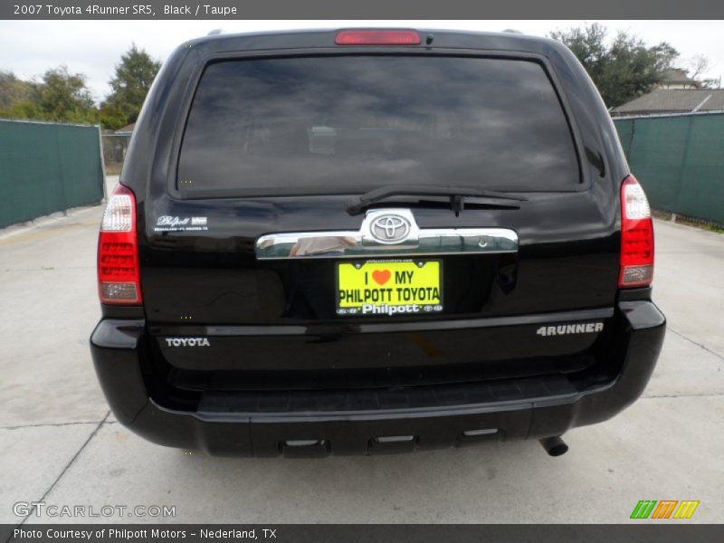 Black / Taupe 2007 Toyota 4Runner SR5