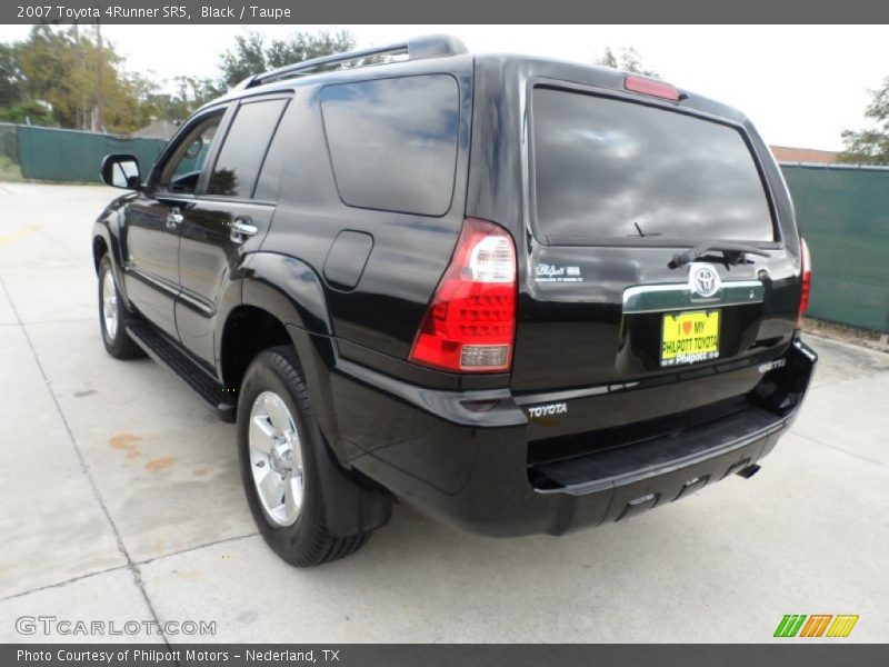 Black / Taupe 2007 Toyota 4Runner SR5