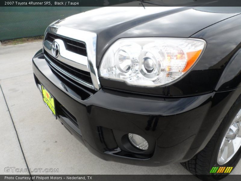 Black / Taupe 2007 Toyota 4Runner SR5